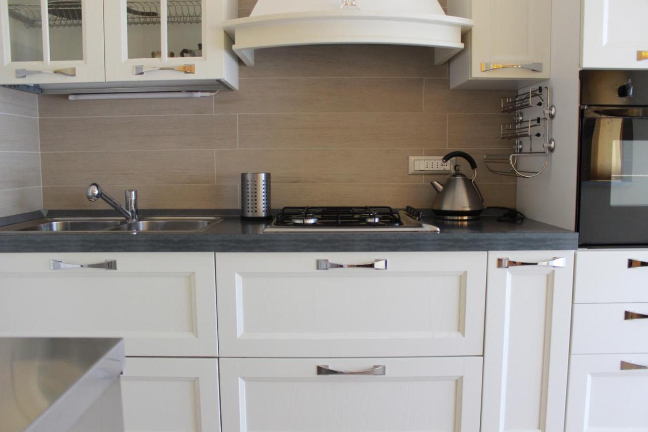Ca Dea Apartment Bardolino Bagian luar foto